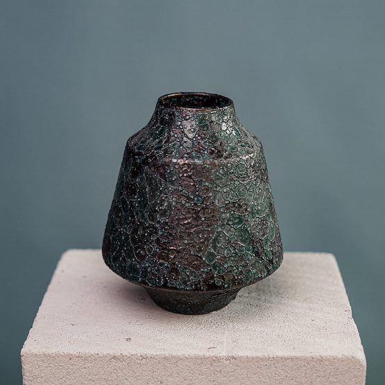 “Scarab” Vase (S)