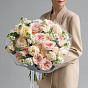 “Trembling Feelings” Trio Bouquet